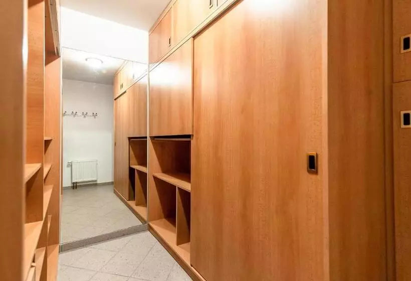 Majatalo Penzion V údolí