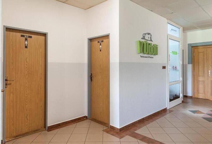 Majatalo Penzion V údolí