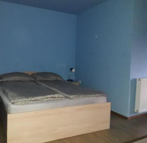 펜션 Timi Kulcsosház