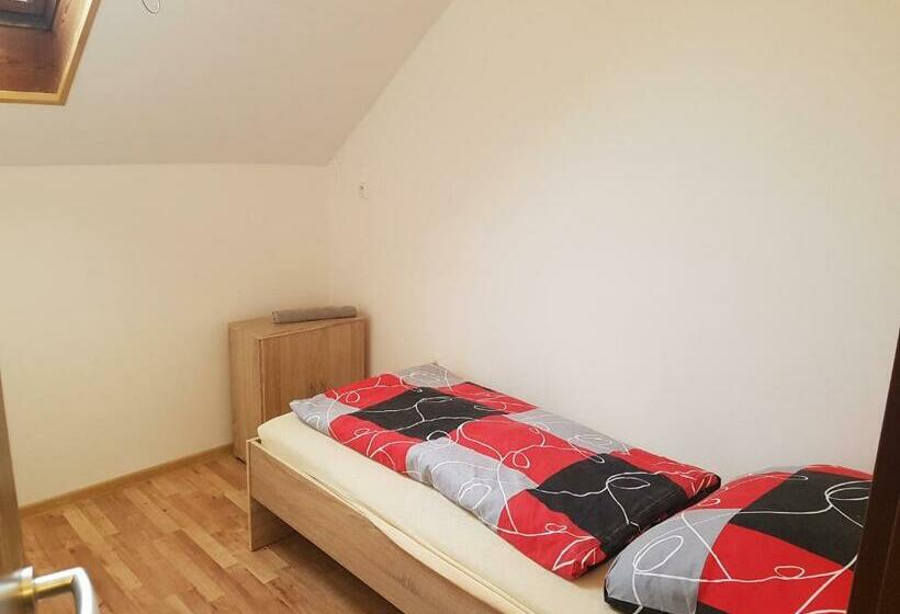 膳宿费 Ubytování žižkova Pacov