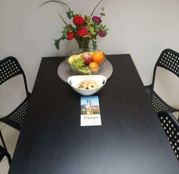 膳宿费 Ubytování žižkova Pacov