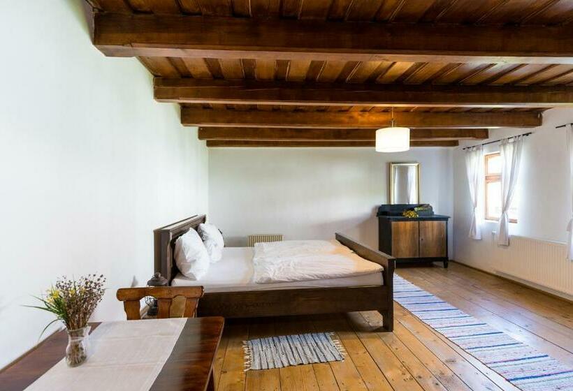 ペンション Veseud11