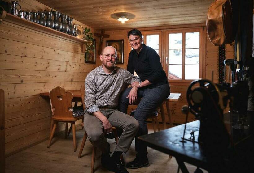 Отель Edelweiss Blatten Lötschental
