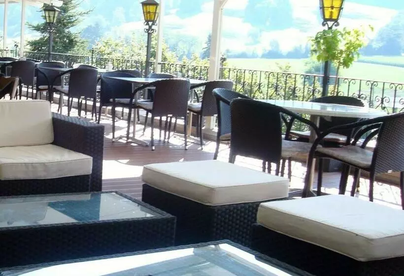 Hotelli Gasthof Kreuz