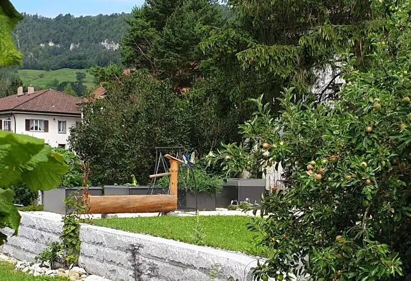 Hotelli Gasthof Kreuz