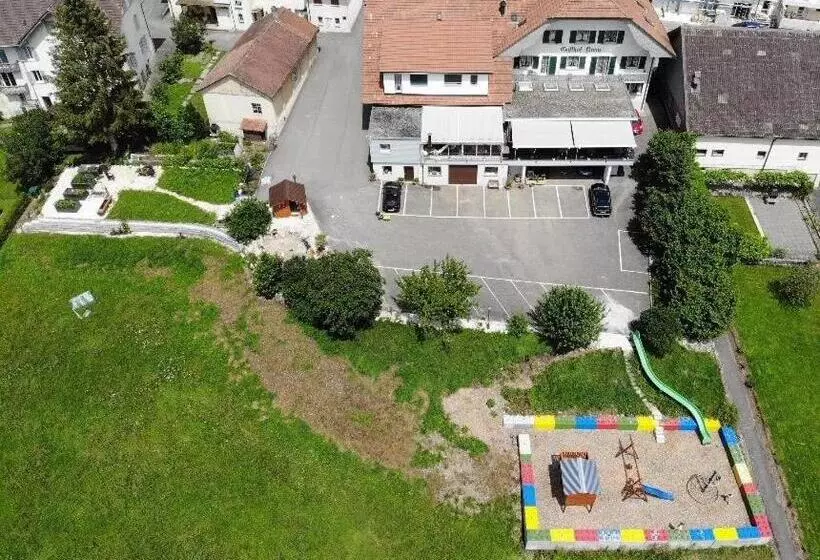 Hotelli Gasthof Kreuz