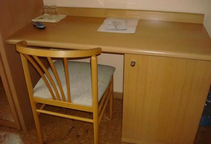 Hotelli Gasthof Kreuz