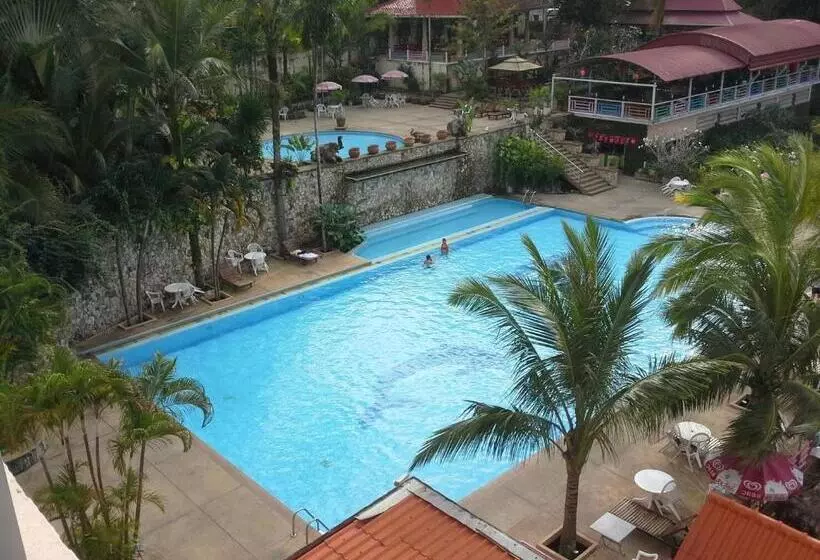 Hotelli Grand Mandarin Betong