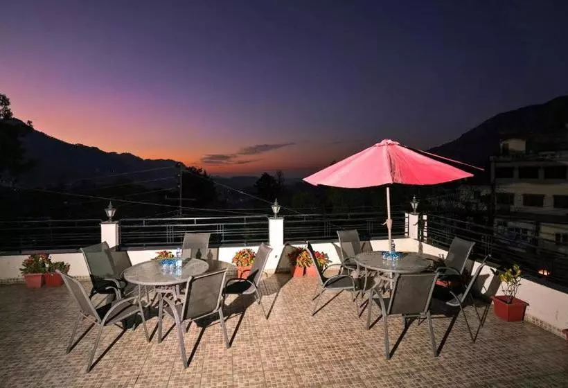 ホテル Mayur  Bar And Restaurant