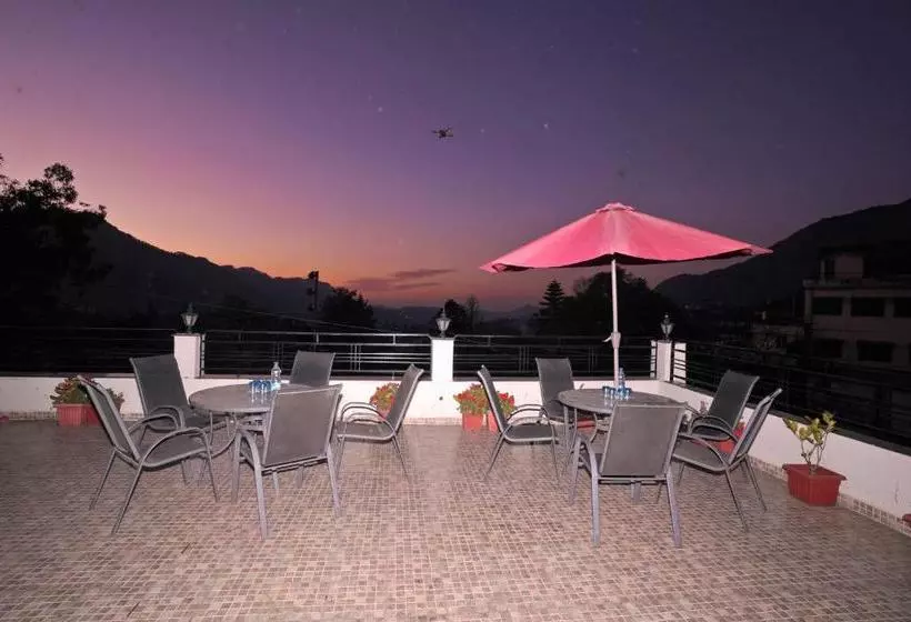 ホテル Mayur  Bar And Restaurant