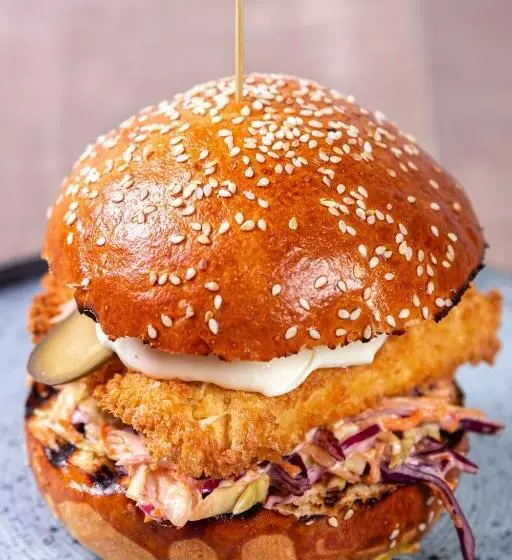 Hotelli Pensiunea Iristar