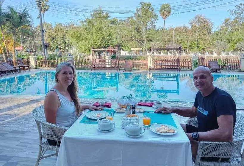 Hotelli Senesothxuene