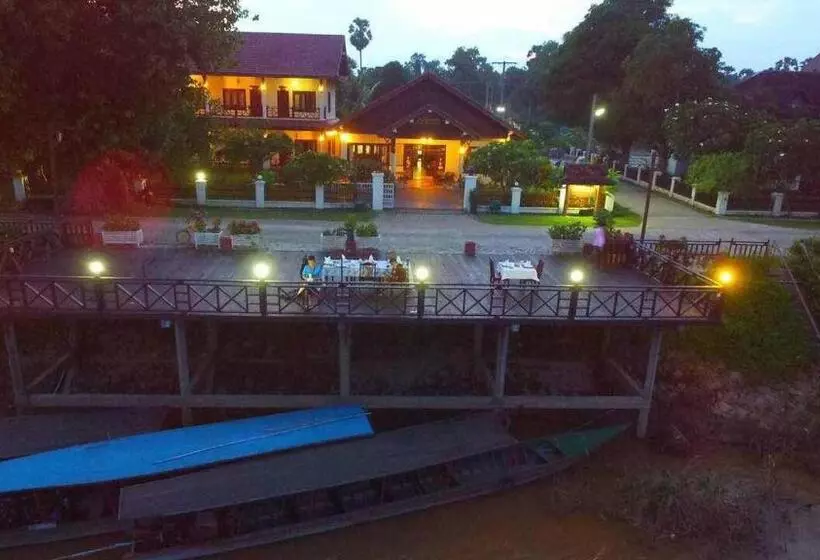 Hotelli Senesothxuene