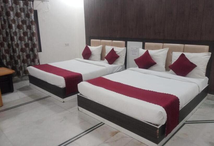 Hotelli The Royal Paradise Resort And Salt Yard