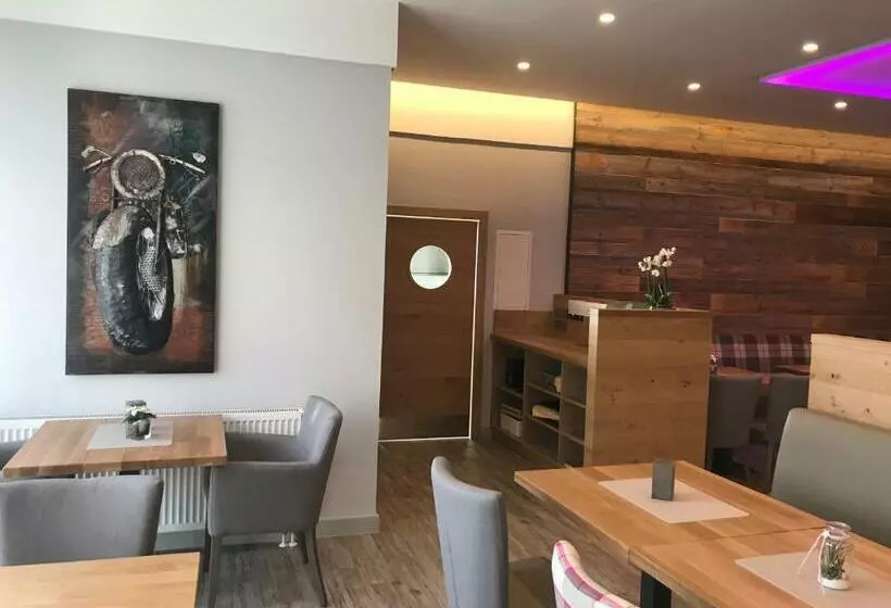 Hotelli Viva Bröckel