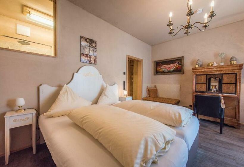 Landhotel Und Gasthof Hirsch Hüttenreute