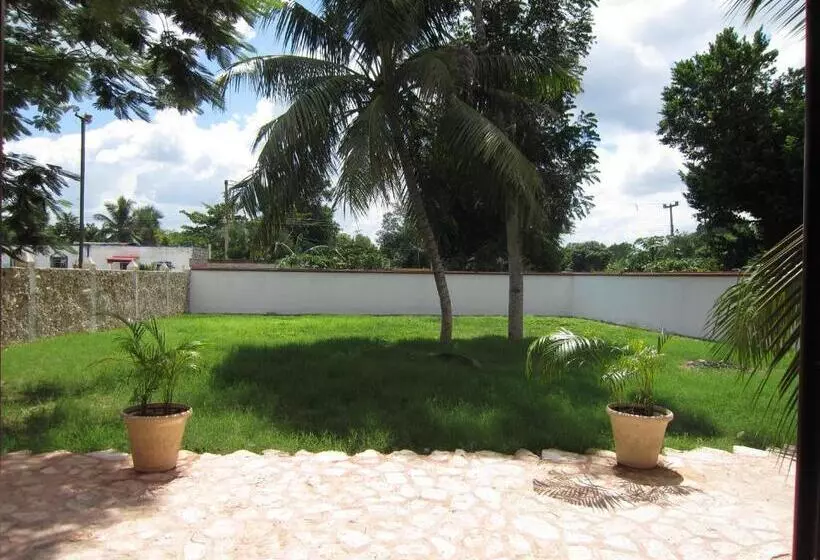 Majatalo Casa De Los Pianos