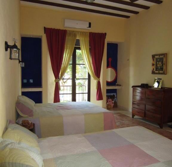 بنسيون Casa De Los Pianos