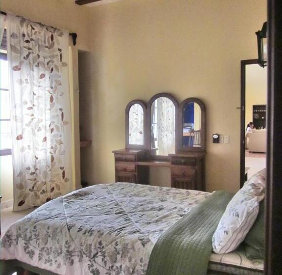 بنسيون Casa De Los Pianos