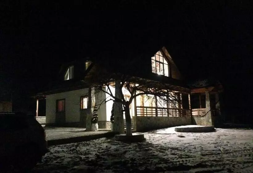 Majatalo Cottage Familiya
