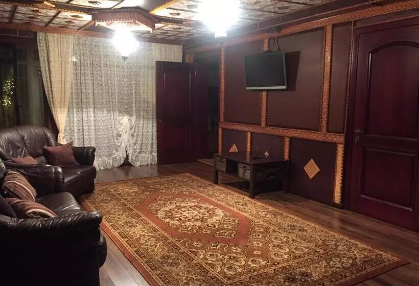Majatalo Cottage Familiya