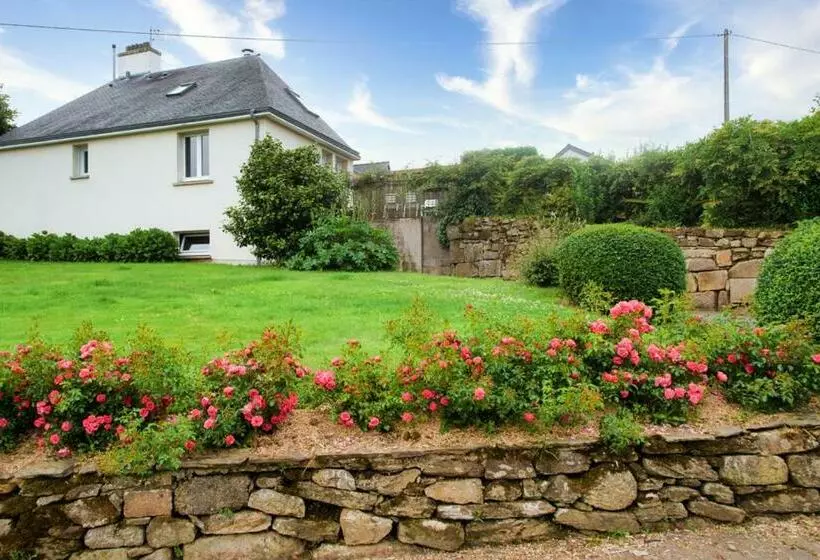 Majatalo Domaine Le Puits De Jeanne