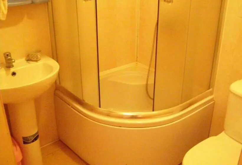 Majatalo Guest House Mandrivnyi Rooms&apartments