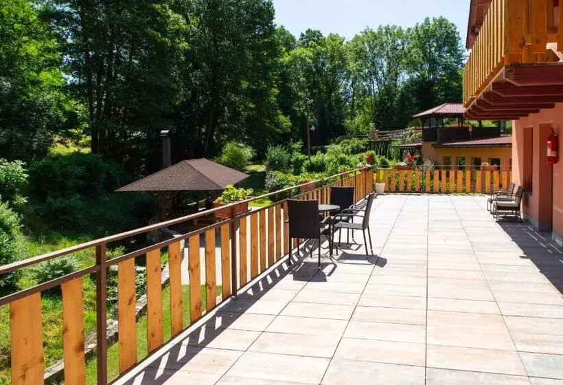 Majatalo Penzion Liškův Mlýn