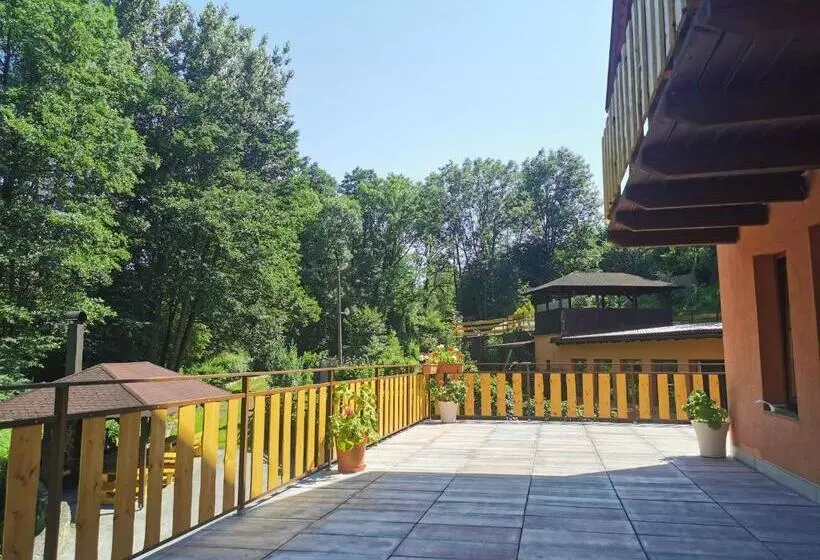 Majatalo Penzion Liškův Mlýn