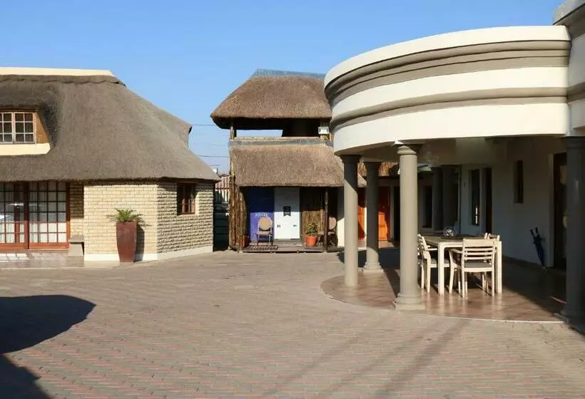 Majatalo Lucette Boutique Guesthouse