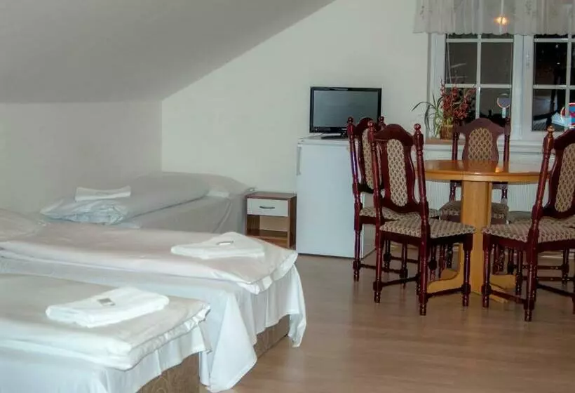 پانسیون Penzion Adriana