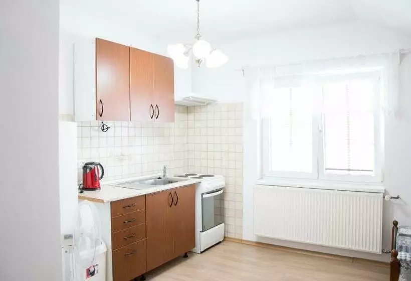 پانسیون Penzion Adriana