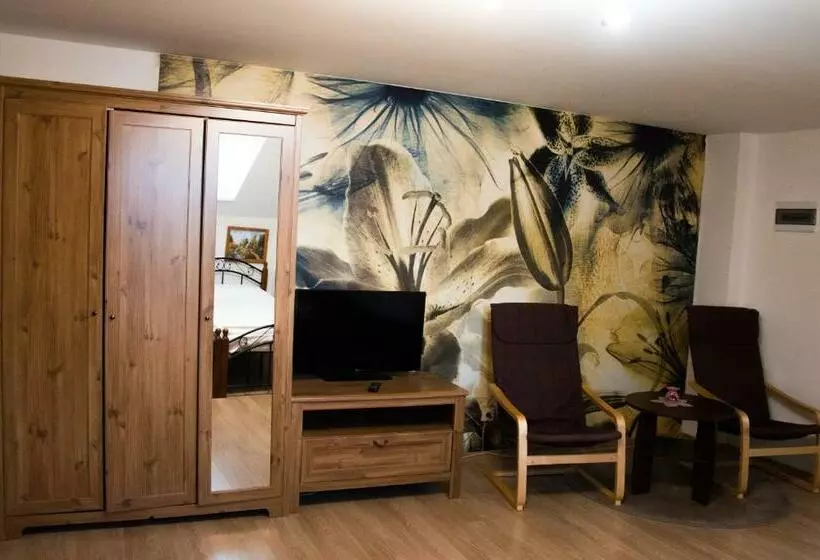 پانسیون Penzion Adriana