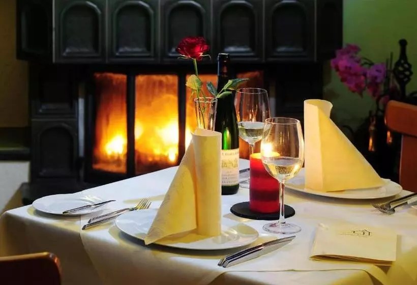 Majatalo & Restaurant Lengefelder Warte