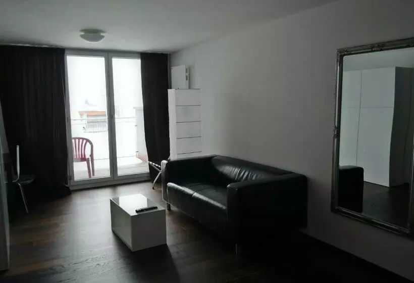 ユースホステル Gasthaus Zum Ochsen