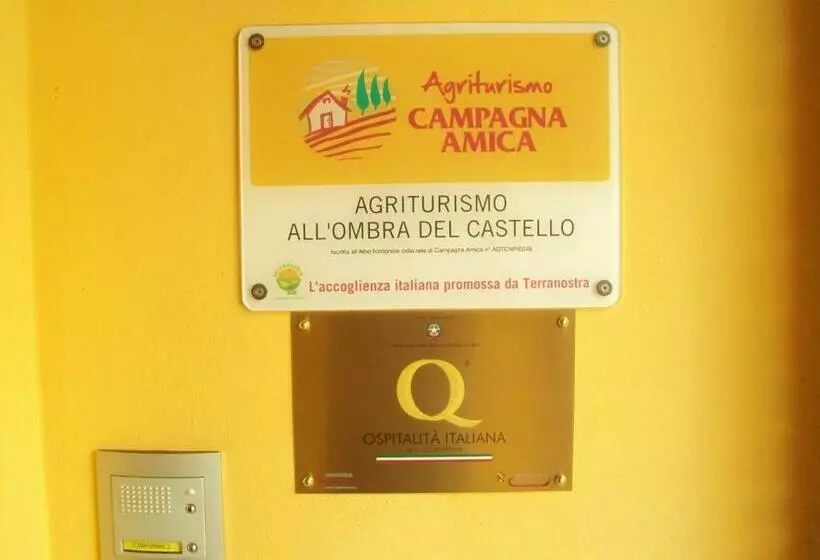 Aamiaismajoitus (B&B) All'ombra Del Castello