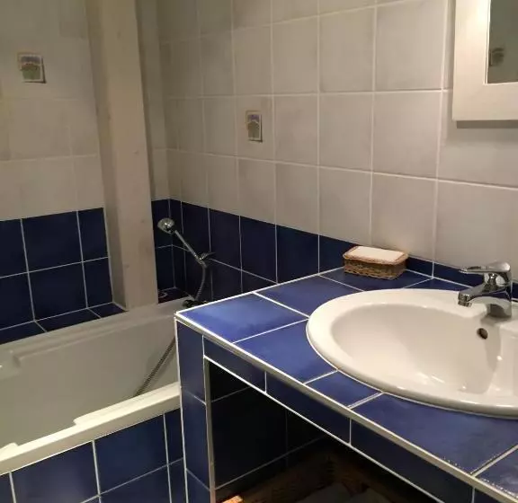 ベッドアンドブレックファースト Chambres D'hôtes Les Templiers