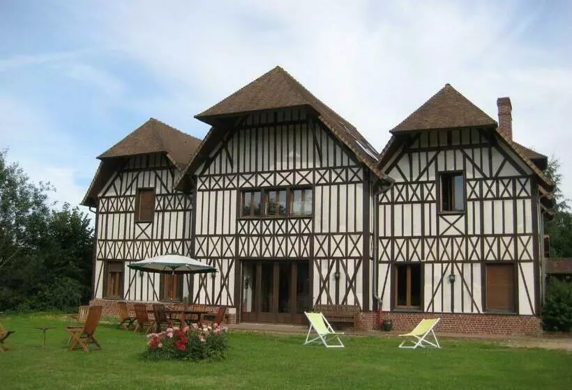 Aamiaismajoitus (B&B) Château D Argeronne Le Pommier Doux