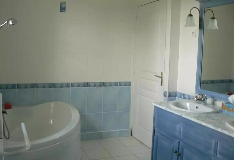 Aamiaismajoitus (B&B) Gutkowski Jacqueline