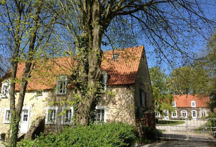 مبيت وإفطار La Ferme Du Dizacre