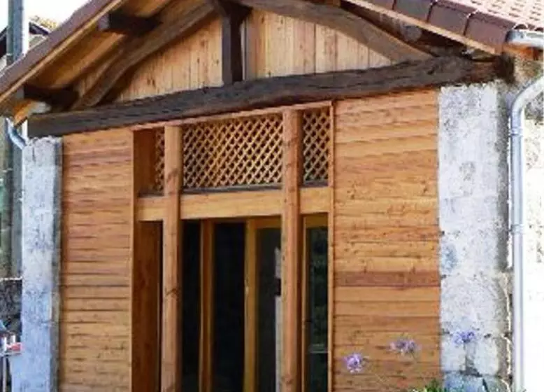 Aamiaismajoitus (B&B) Lou Lombrès