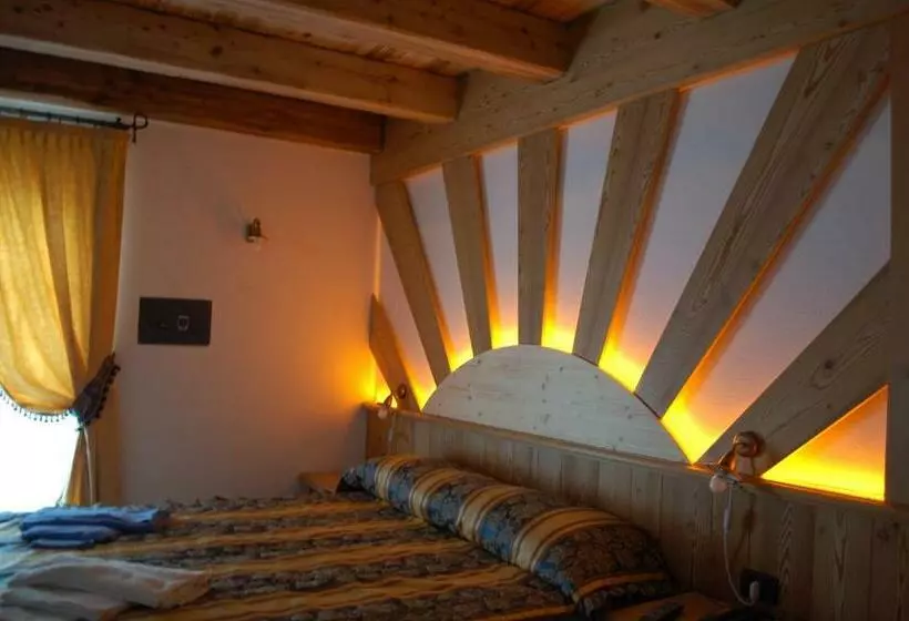 Aamiaismajoitus (B&B) Residenza La Corte Dei Toldi