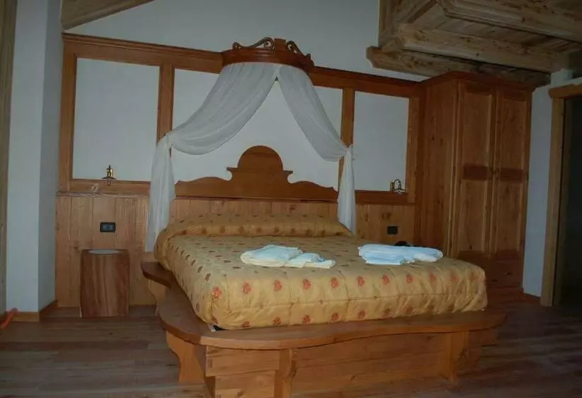 Aamiaismajoitus (B&B) Residenza La Corte Dei Toldi