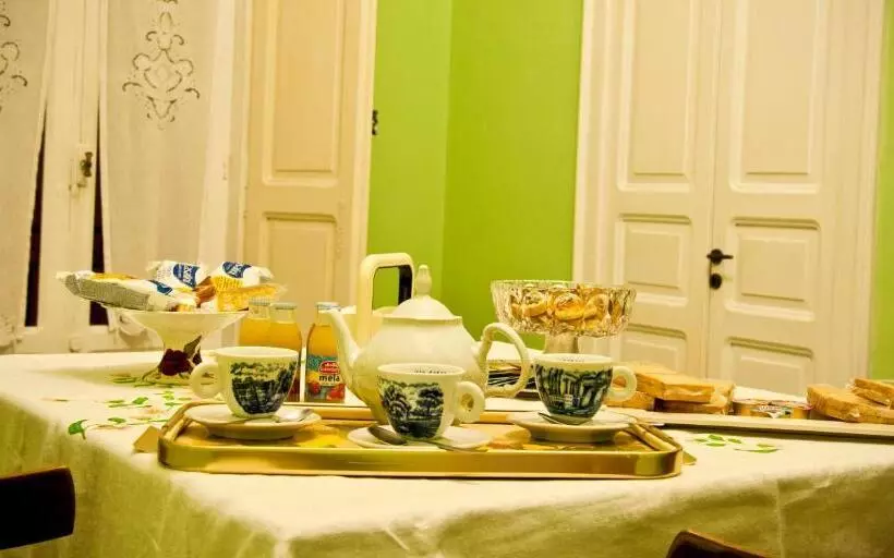 Aamiaismajoitus (B&B) Villa Genny