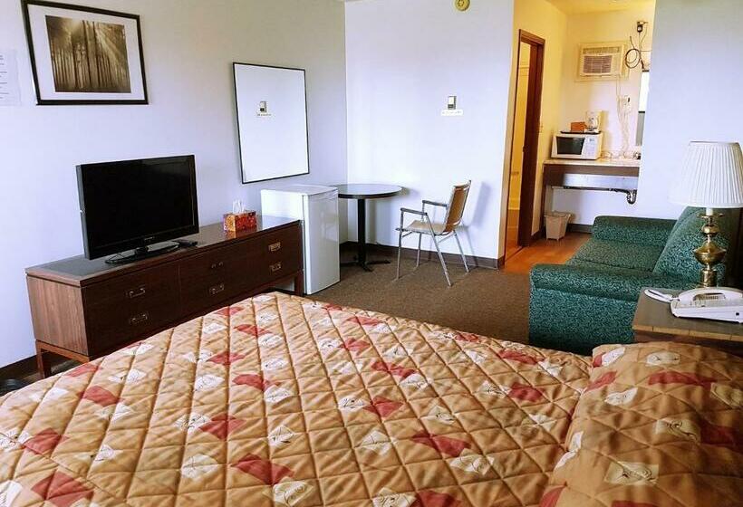 Elk Point Motel & Rv Park