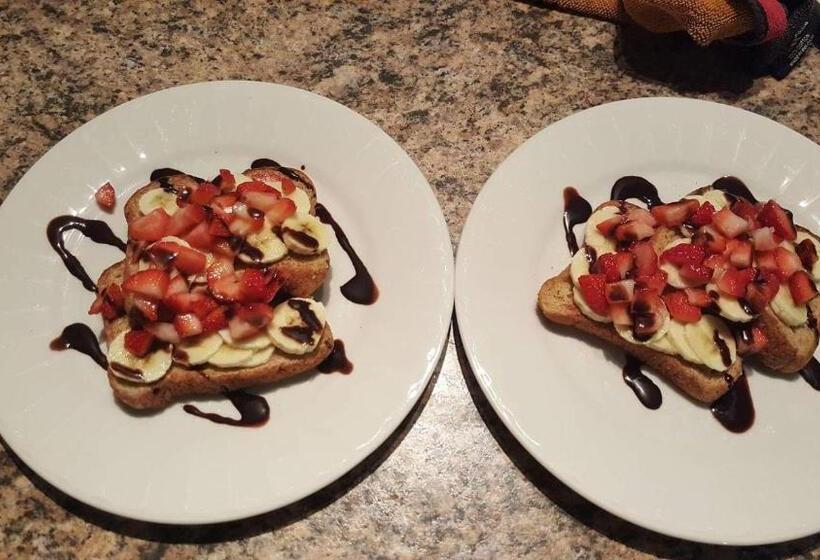 Gîte Le Trésor Caché Bed & Breakfast