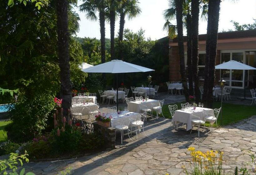 Отель Albergo Della Posta