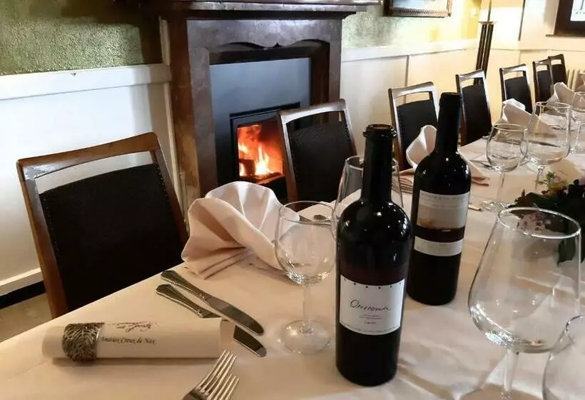 Hotelli Albergo Della Posta