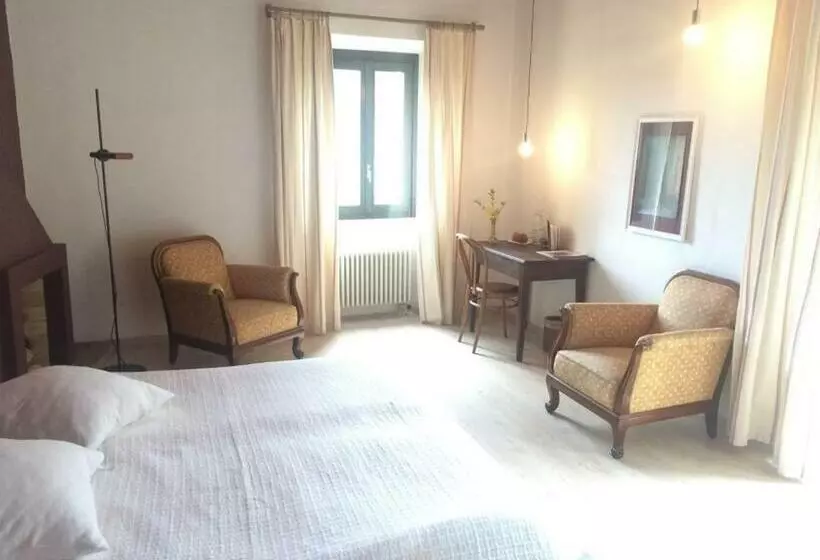 Hotelli Albergo Della Posta