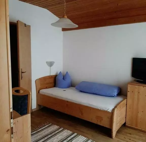 ホテル Alpenhof Strenge